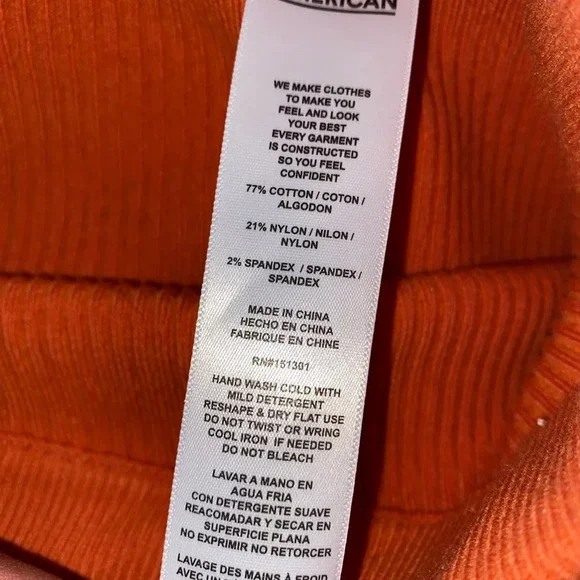 Good American Lettuce Edge Baby Flare Knit Pant - Picture 6 of 7